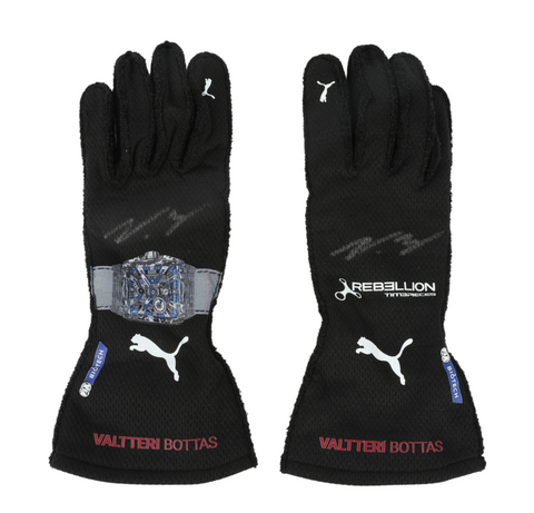 Valtteri Bottas Autographed 2023 Alfa Romeo Mexico Grand Prix Race Used Formula 1 Gloves