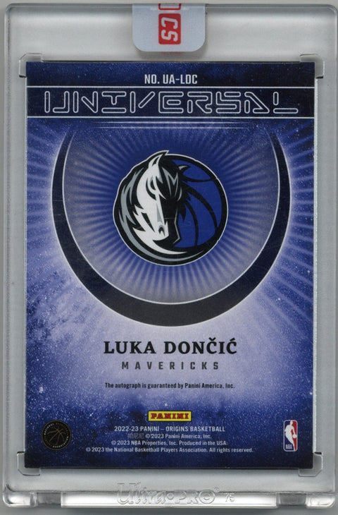 2022/23 Panini Origins Luka Doncic Universal Auto Card #US-LDC