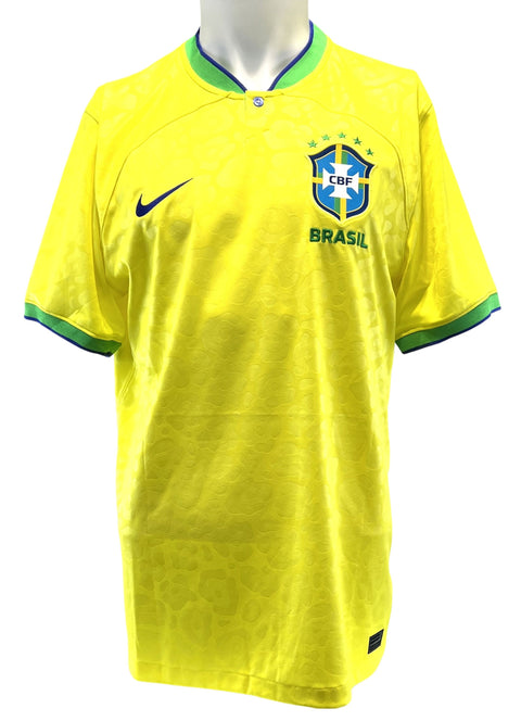 Vinícius Júnior #20 Autographed Nike Brazil 2022 Home Soccer Jersey