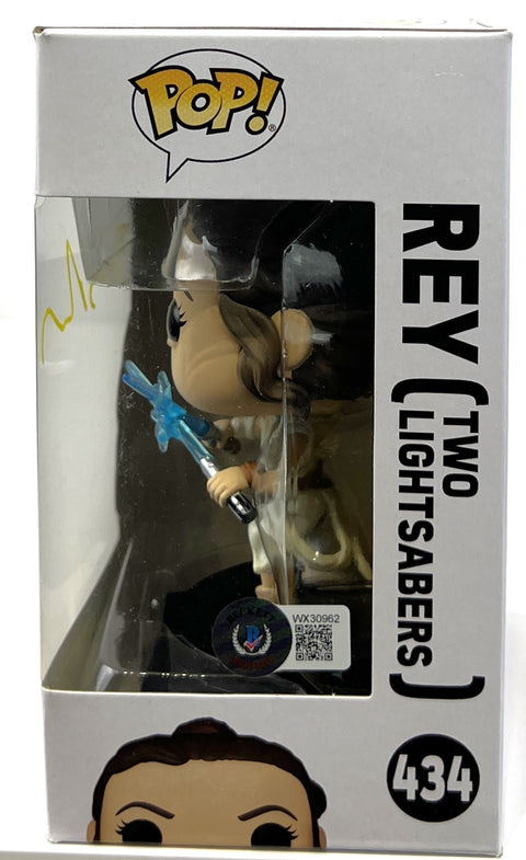 Daisy Ridley Autographed Star Wars Rey Jedi Funko Pop #434 Beckett