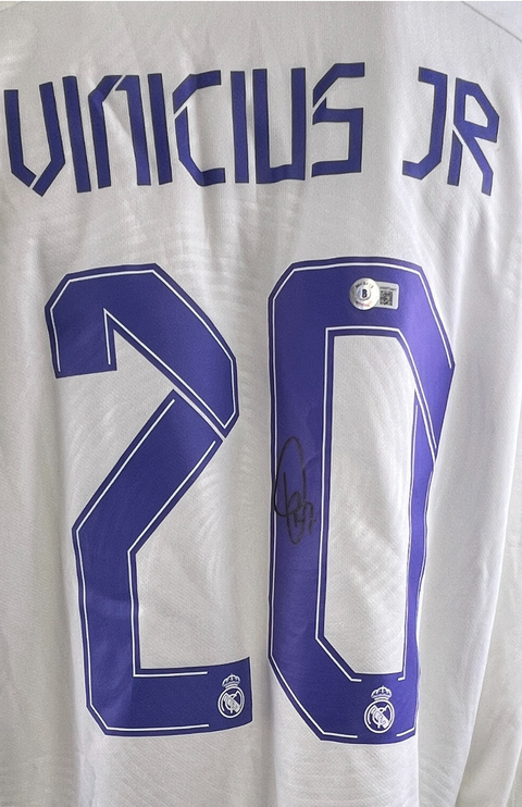 Vinícius Júnior Autographed Adidas 2021/22 Real Madrid Long Sleeve Jersey