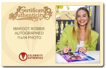 Margot Robbie Autographed Suicide Squad Harley Quinn 28cm×35 Photo