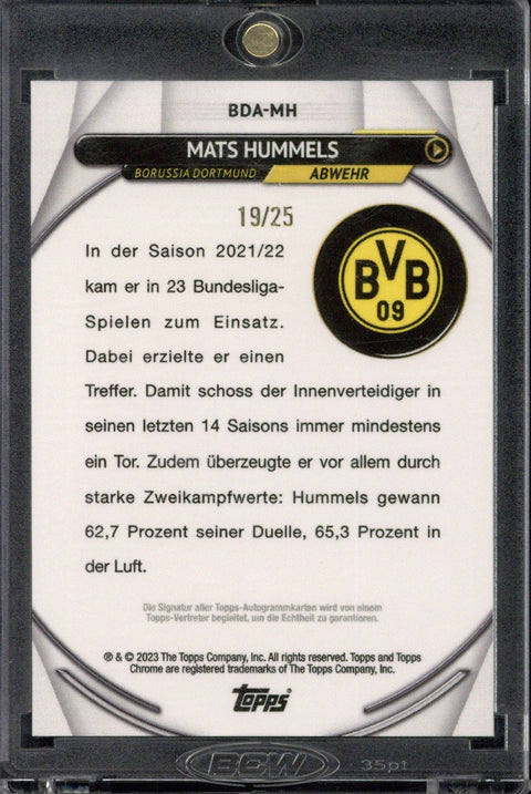 2022-23 Topps Chrome BVB Mats Hummels On Card Autograph /25 #BDA-MH