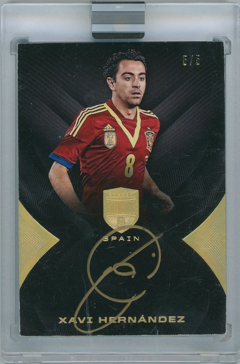 2018/19 Panini Soccer Eminince # EM-H Xavi Hernandez 5/5 Spain Auto on card